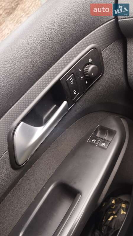 Минивэн Volkswagen Caddy 2015 в Луцке