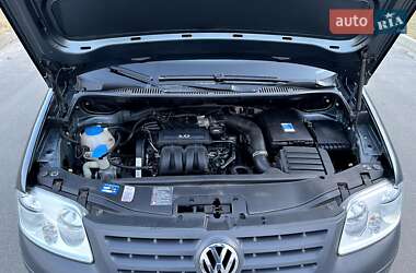 Минивэн Volkswagen Caddy 2006 в 