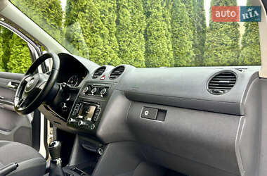 Мінівен Volkswagen Caddy 2015 в 