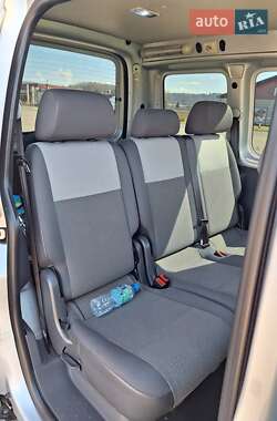 Минивэн Volkswagen Caddy 2011 в 