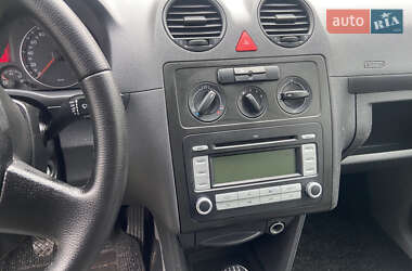 Минивэн Volkswagen Caddy 2009 в 
