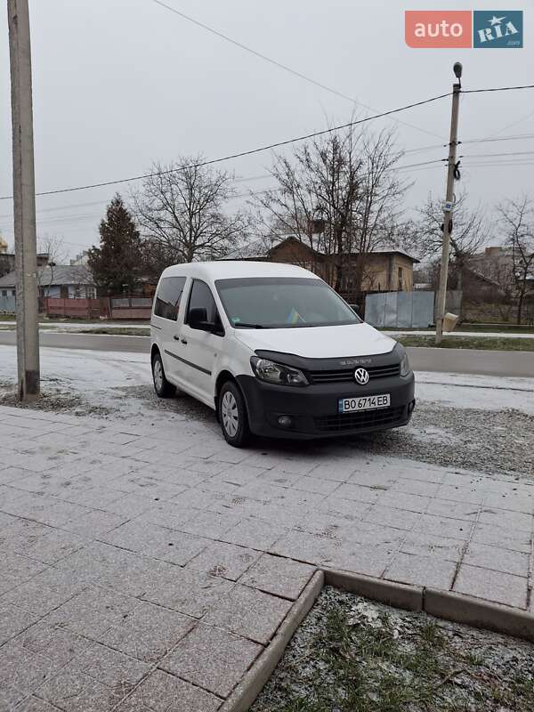 Минивэн Volkswagen Caddy 2014 в 