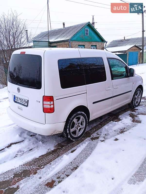 Минивэн Volkswagen Caddy 2013 в Нежине