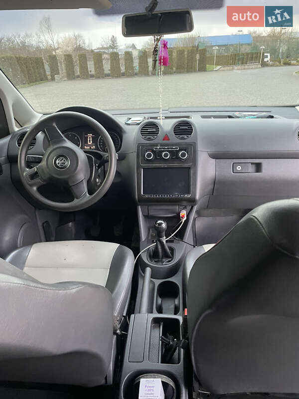 Минивэн Volkswagen Caddy 2012 в Львове