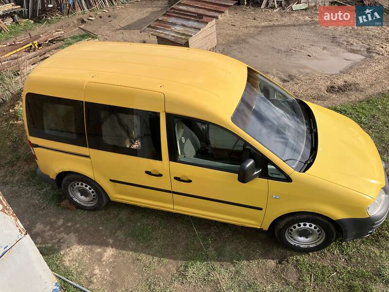 Минивэн Volkswagen Caddy 2006 в Виннице
