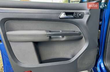 Минивэн Volkswagen Caddy 2013 в 