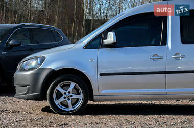Минивэн Volkswagen Caddy 2013 в 