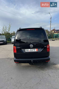 Минивэн Volkswagen Caddy 2016 в 