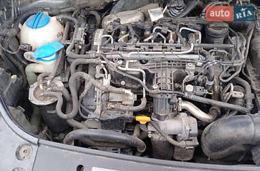 Мінівен Volkswagen Caddy 2010 в 