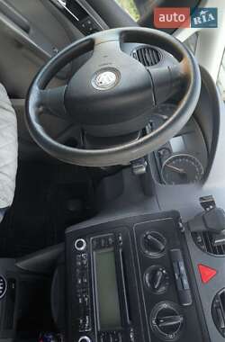 Минивэн Volkswagen Caddy 2006 в 