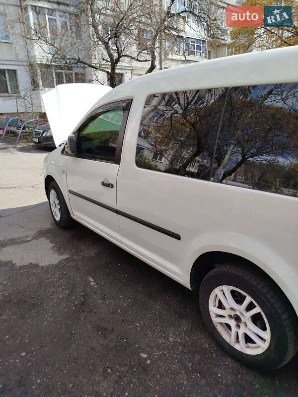 Минивэн Volkswagen Caddy 2007 в Кременчуге