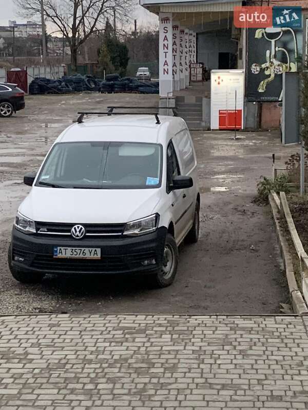 Грузовой фургон Volkswagen Caddy 2019 в 
