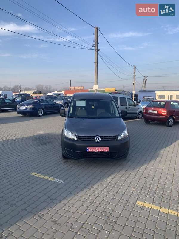 Минивэн Volkswagen Caddy 2013 в 