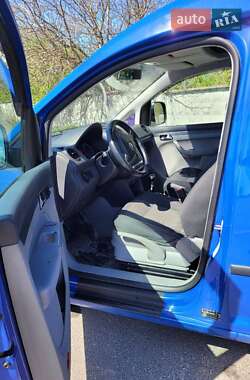 Минивэн Volkswagen Caddy 2010 в 