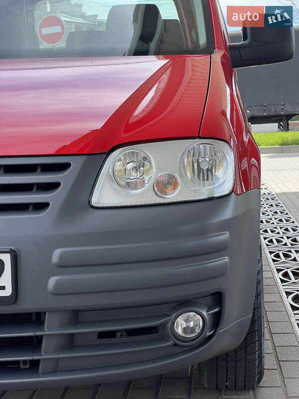 Минивэн Volkswagen Caddy 2010 в Житомире