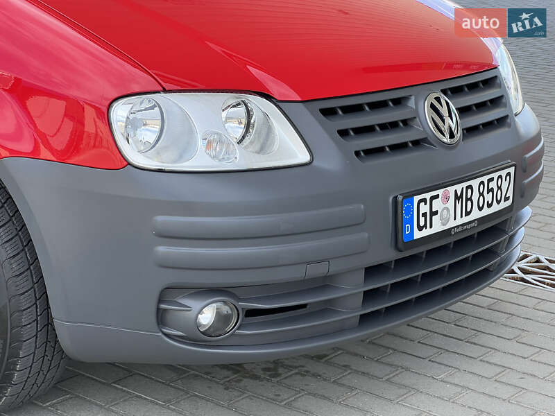 Минивэн Volkswagen Caddy 2010 в Житомире