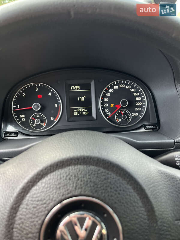 Мінівен Volkswagen Caddy 2014 в Ужгороді