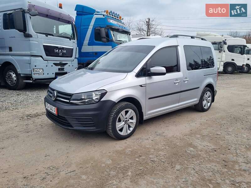 Минивэн Volkswagen Caddy 2017 в 