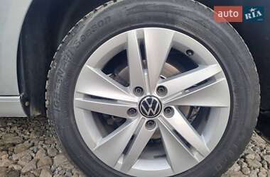 Минивэн Volkswagen Caddy 2017 в 