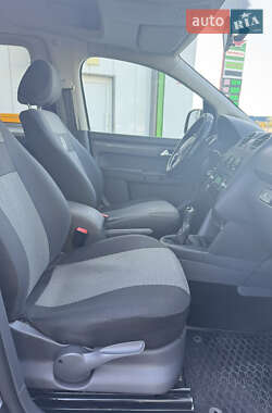 Минивэн Volkswagen Caddy 2014 в 