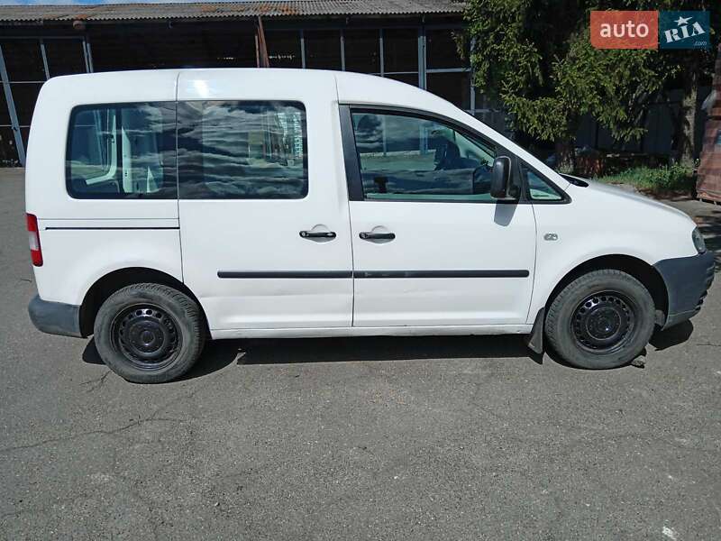 Минивэн Volkswagen Caddy 2007 в Буче