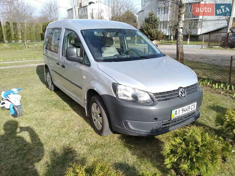 Мінівен Volkswagen Caddy 2011 в Бучі