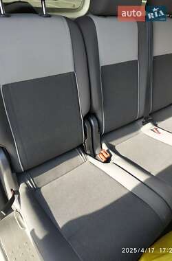Мінівен Volkswagen Caddy 2010 в 