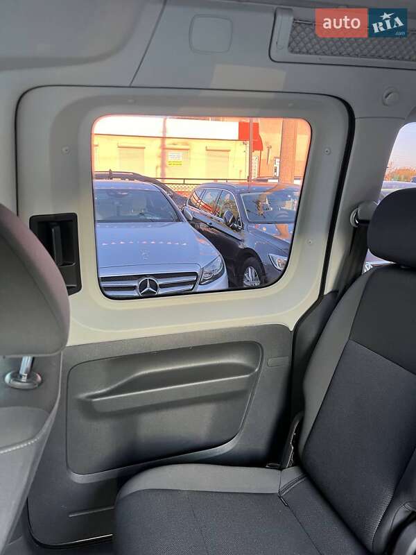 Минивэн Volkswagen Caddy 2015 в Коломые