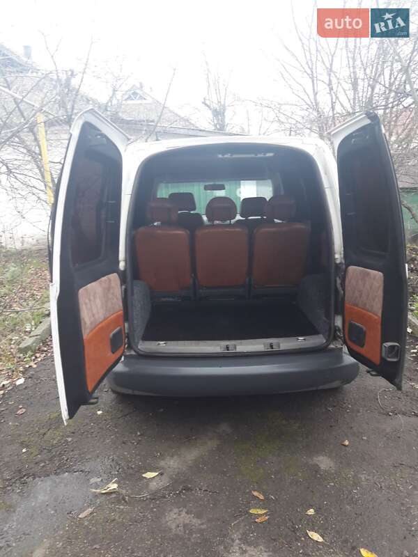Минивэн Volkswagen Caddy 2010 в Житомире