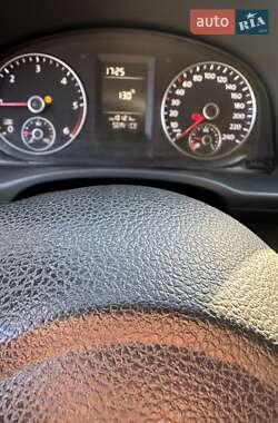 Грузопассажирский фургон Volkswagen Caddy 2012 в 