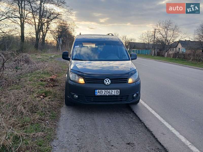 Минивэн Volkswagen Caddy 2011 в Виннице