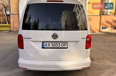 Минивэн Volkswagen Caddy 2016 в 