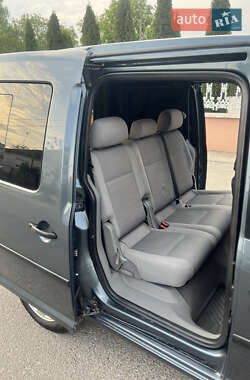Мінівен Volkswagen Caddy 2004 в 