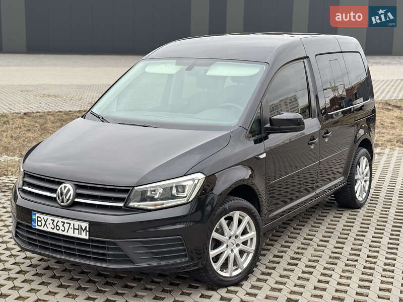 Минивэн Volkswagen Caddy 2016 в Хмельницком
