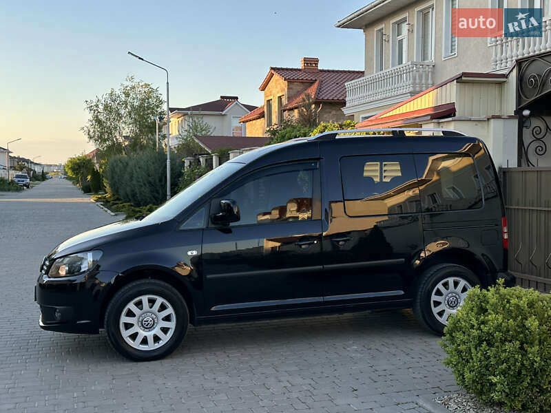 Мінівен Volkswagen Caddy 2012 в Одесі
