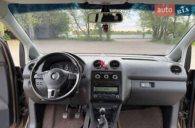 Минивэн Volkswagen Caddy 2011 в 