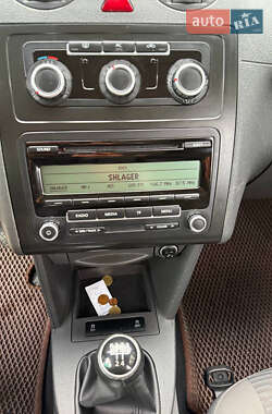 Минивэн Volkswagen Caddy 2011 в 