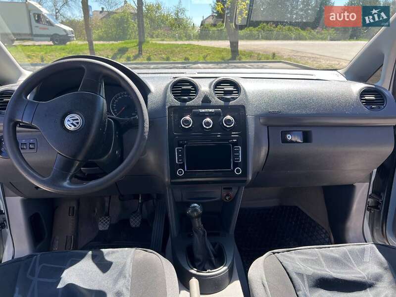 Минивэн Volkswagen Caddy 2006 в Яворове