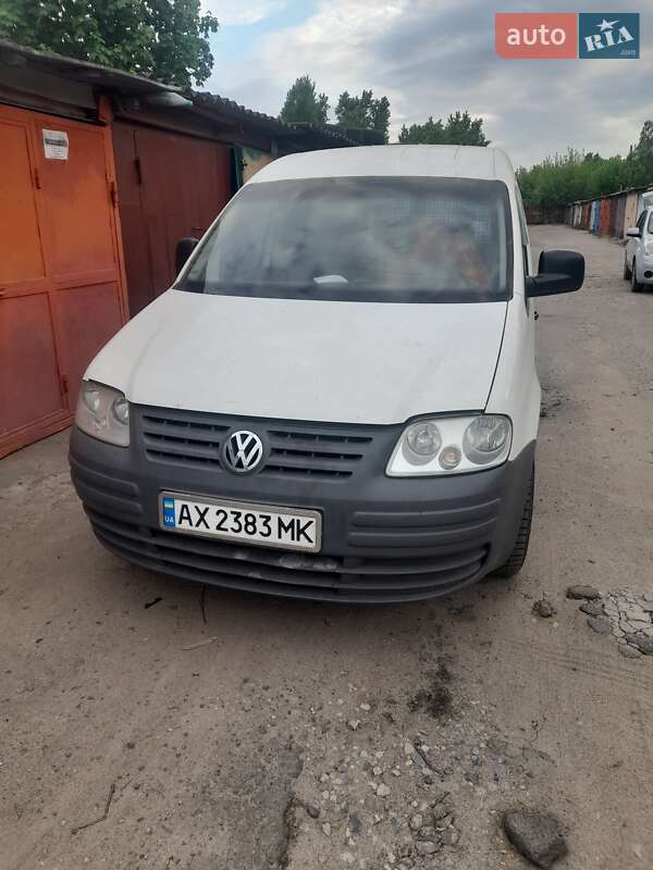 Грузовой фургон Volkswagen Caddy 2005 в 