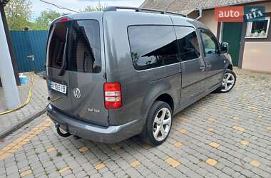 Минивэн Volkswagen Caddy 2011 в 