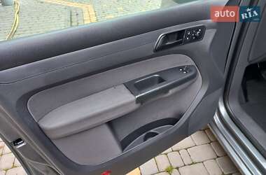 Минивэн Volkswagen Caddy 2011 в 