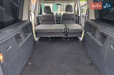 Минивэн Volkswagen Caddy 2011 в 