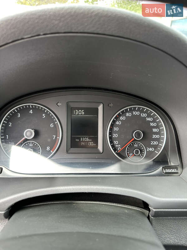 Минивэн Volkswagen Caddy 2014 в Киеве