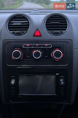 Минивэн Volkswagen Caddy 2011 в 