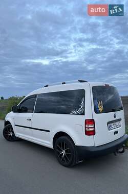 Минивэн Volkswagen Caddy 2011 в 