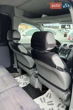 Минивэн Volkswagen Caddy 2005 в 
