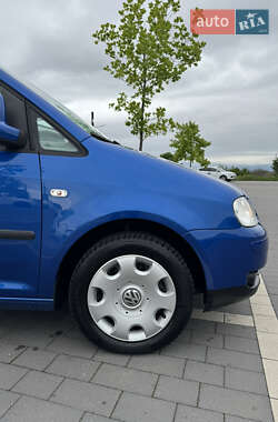 Мінівен Volkswagen Caddy 2010 в 