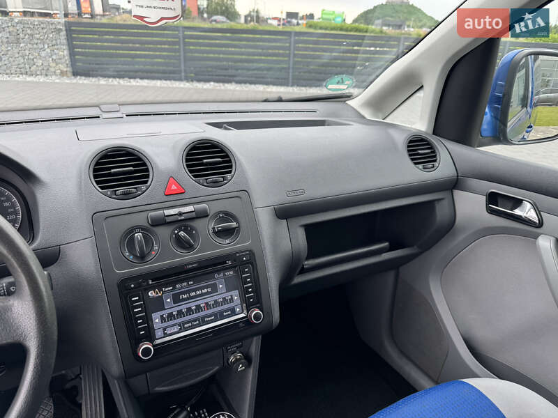 Мінівен Volkswagen Caddy 2010 в Мукачевому