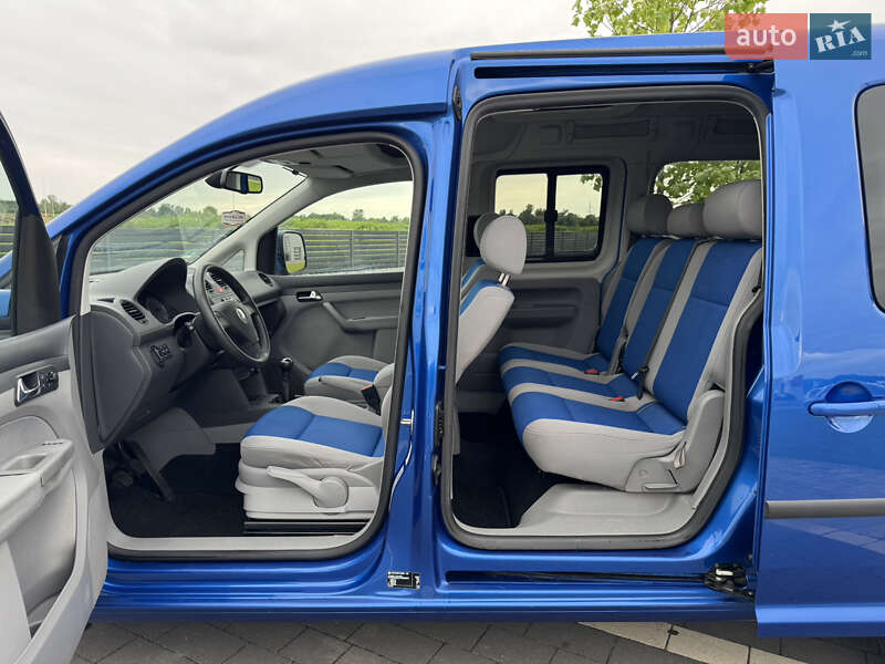 Мінівен Volkswagen Caddy 2010 в Мукачевому