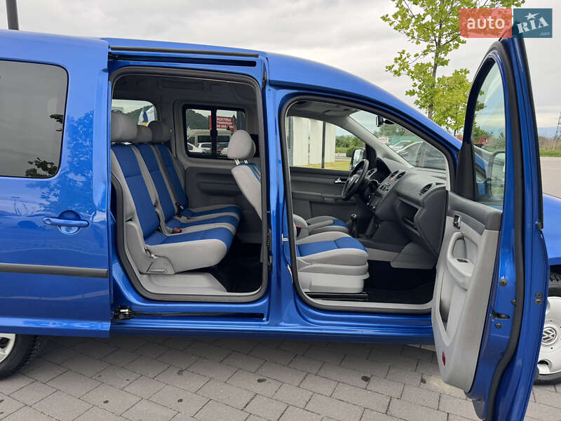 Мінівен Volkswagen Caddy 2010 в Мукачевому